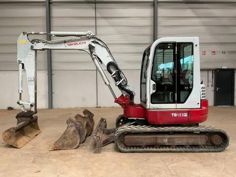 Takeuchi TB 153 FR / 2009 / 4 462 üzemóra / Lízing 20%-tól