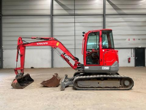 Volvo ECR 50 D / 2017 / 3 789 üzemóra / Lízing 20%-tól