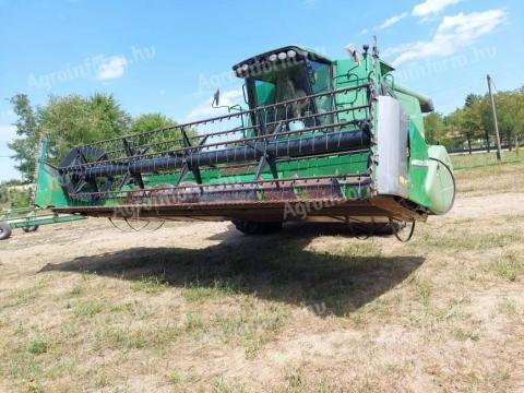 John Deere repcetoldat