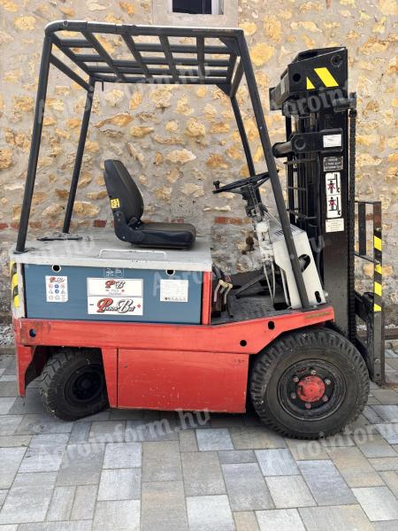 Targonca eladó jó állapotban Halimbán