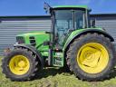 John Deere 6330-as,  3094 üzemórával eladó