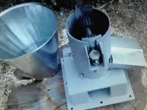 Pelletáló géphez kompresszor fej 150 mm Pelletáló géphez kompresszor fej 150 mm