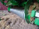 John Deere V451M