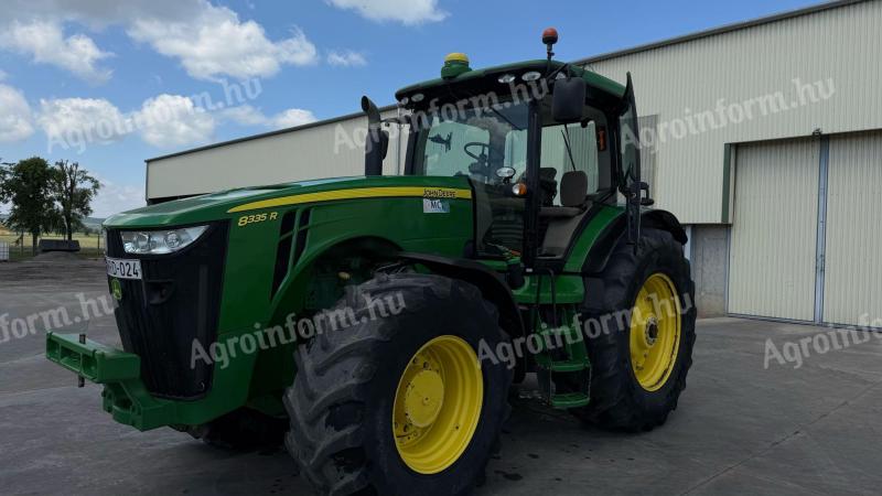 Johndeere 8335R