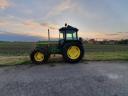 John Deere 3050