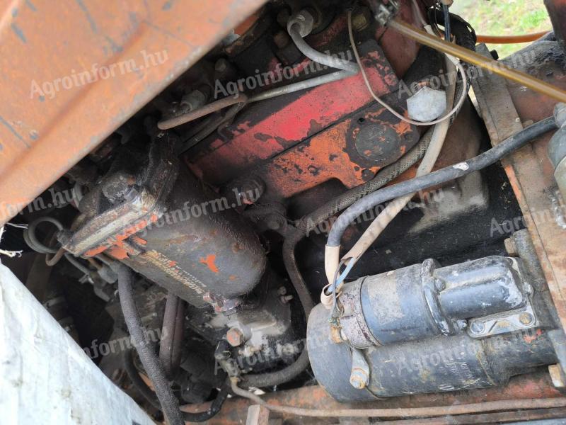 Mtz-80 motor eladó!