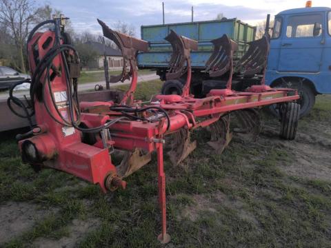 Vogel noot 4 fejes váltva forgató eke eladó!