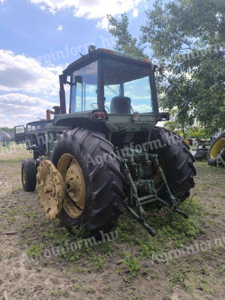 John deere traktor eladó