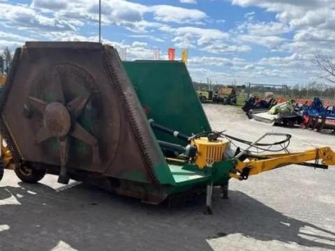 Spearhead StarCut 500 szántóföldi szárzúzó Spearhead StarCut 500 szántóföldi szárzúzó