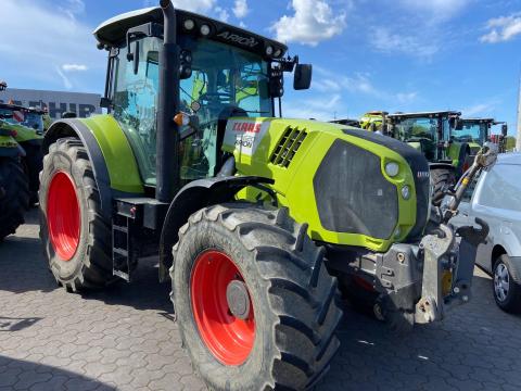 Claas Arion 620 CIS fronthidraulika + front TLT Claas Arion 620 CIS fronthidraulika + front TLT