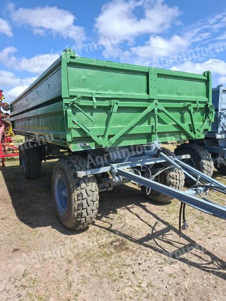 IFA HW 8011 billenős pótkocsi,  lassú jármű