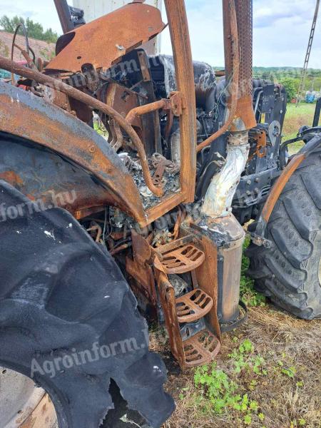 New Holland T6-os
