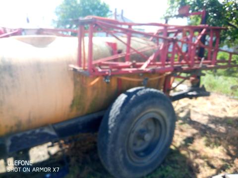 Szántóföldi permetező Kertitox 2000 literes eladó