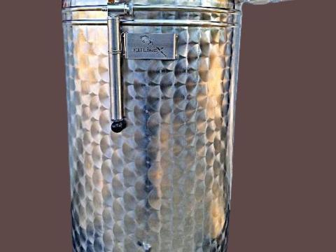 Rozsdamentes acél inox bor tárolótartály úszófedeles 150 liter Rozsdamentes acél inox bor tárolótartály úszófedeles 150 liter