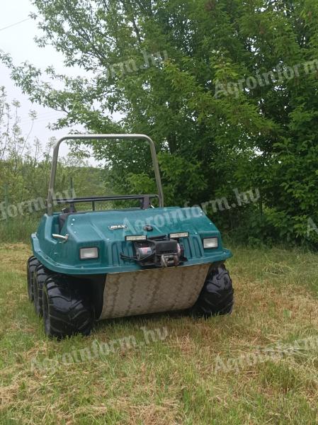 Max 2 6x6 kétéltű