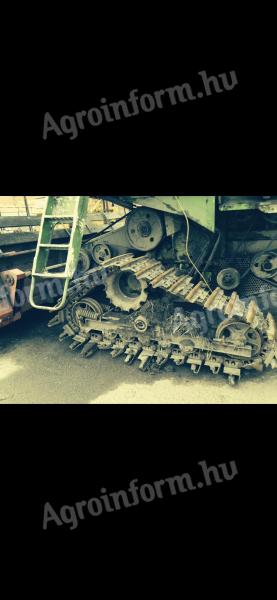 Claas dominátor lánctalp