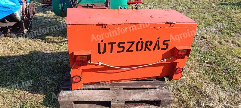 Sószóró/műtrágyszóró (3 pont függesztett)