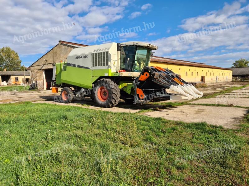 CLAAS Mega 360