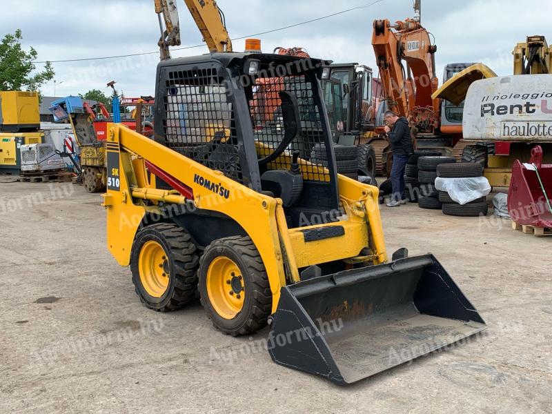 Komatsu SK510 csúszkormányzású rakodó