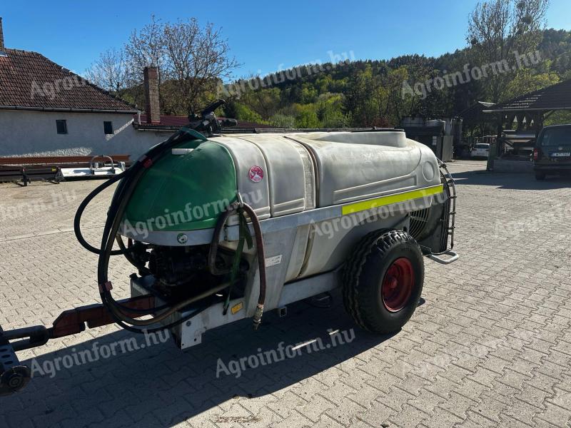 Tifone Permetező 200l