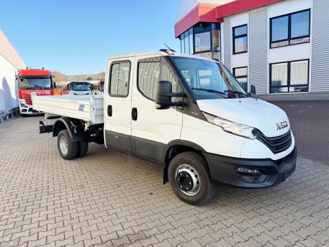 IVECO DAILY 70C18 DOKA 4X2 / 2025 / 0 km / Lízing 20%-tól