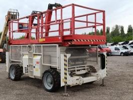 Genie GS4390 - 15,11 m, diesel, 4x4