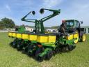 John Deere 1760
