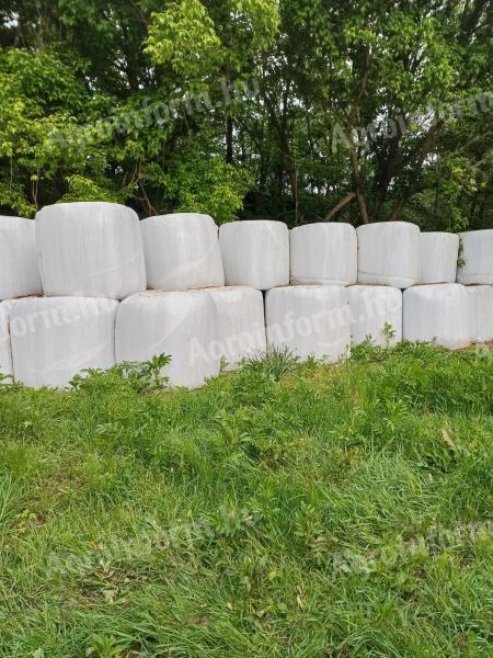 Eladó csomagolt lucernabála