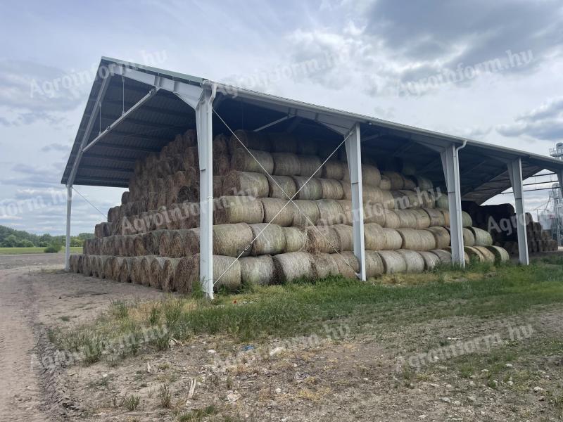 Lucernaszéna eladó