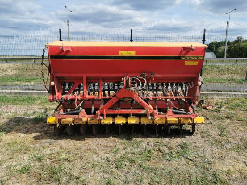Väderstad Carrier Drill DR300