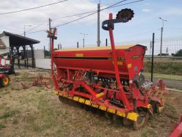 Väderstad Carrier Drill DR300 (készleten, azonnal elvihető)