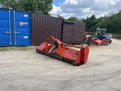 Omarv 280 kalapácsos mulcsozó-szárzúzó