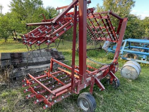 Gyomfésű Gyomfésű