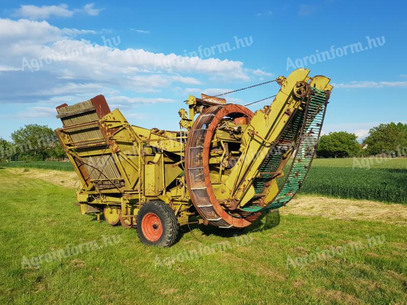 Bergmann K60 burgonyakombájn