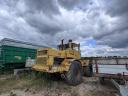 Kirovets K701 V12