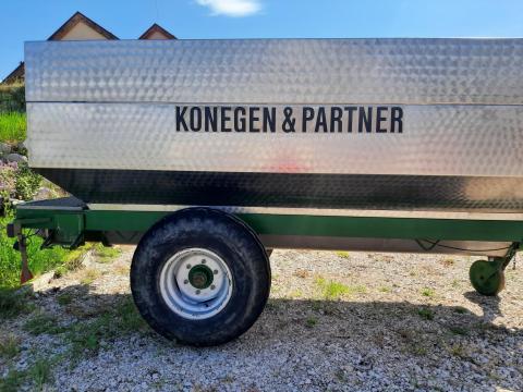 Konegen & Partner 60 q-s szüretelő kocsi eladó Konegen & Partner 60 q-s szüretelő kocsi eladó