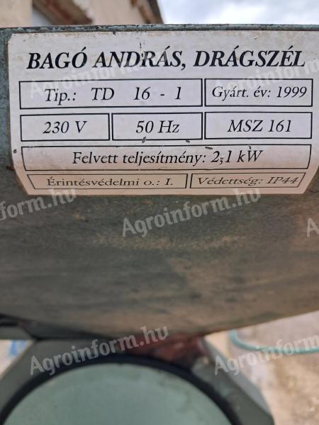 230 V Termény daràló