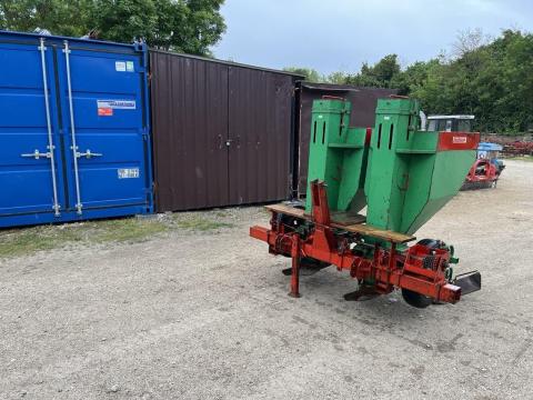 Feldherr 2 soros burgonyaültető Feldherr 2 soros burgonyaültető