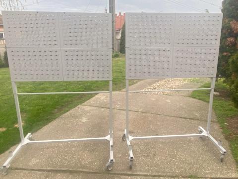 Mozgatható szerszámos fal,  bemutató fal Mozgatható szerszámos fal,  bemutató fal