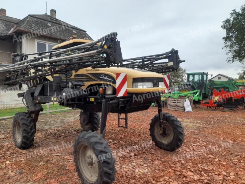 Challenger önjáró vegyszerezö permetezö zetor john deere csere lehetséges