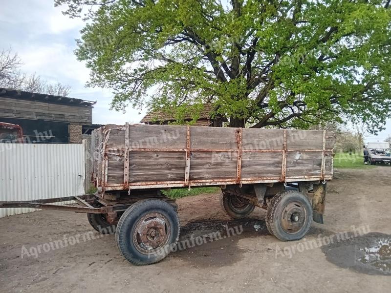 2 db pótkocsi eladó