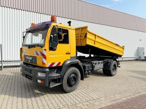 MAN 18.255 LK 4X2 BB / 2001 / 375 975 km / Lízing 20%-tól