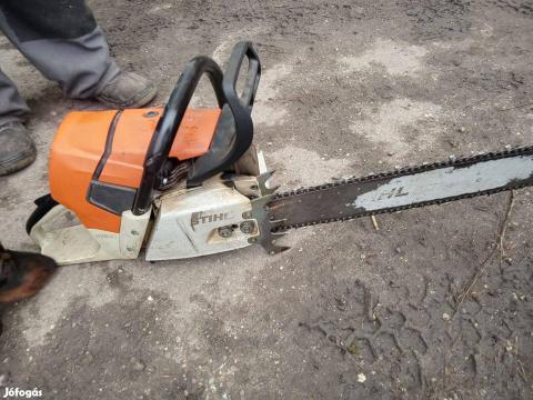 Motorfűrészgép-kezelőt keres cégünk Motorfűrészgép-kezelőt keres cégünk