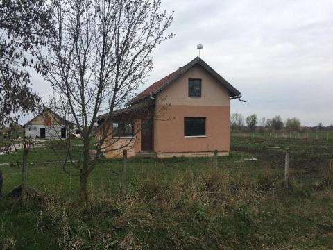 Eladó mezőgazdasági célú ingatlan Túrkevén Eladó mezőgazdasági célú ingatlan Túrkevén