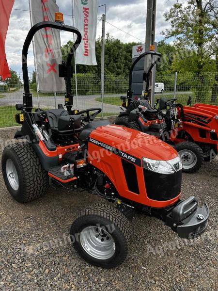 TRAKTOR TAFE 6028H akár homlokrakodóval is