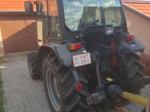 Same Frutteto III traktor eladó, 75 LE, újszerű állapotban (800 üó.) Same Frutteto III traktor eladó, 75 LE, újszerű állapotban (800 üó.)
