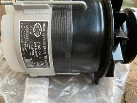 MTZ generátor kpl. 700 W ORIGINAL orosz MTZ generátor kpl. 700 W ORIGINAL orosz