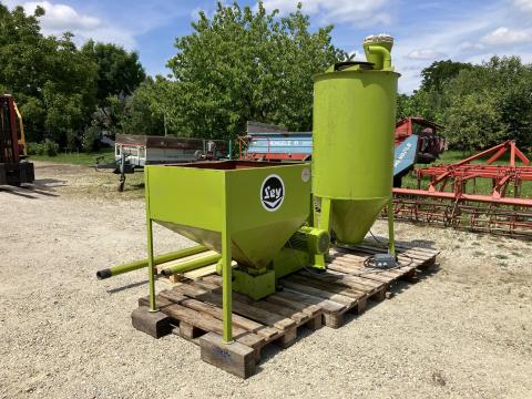 Takarmánykeverő, tápkeverő rendszer és daráló Ley Takarmánykeverő, tápkeverő rendszer és daráló Ley