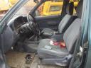 1999-es évjáratú Toyota Hilux bontott alkatrészei eladók