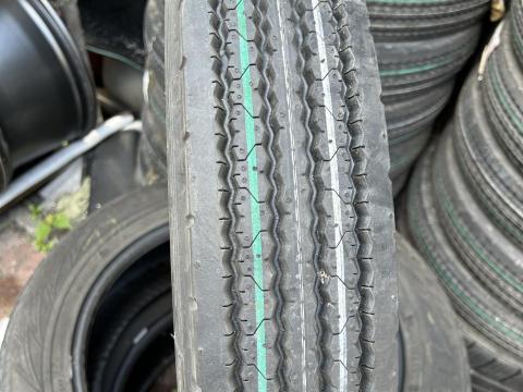 600 x 15 Bridgestone új nyári gumi eladó! 600 x 15 Bridgestone új nyári gumi eladó!